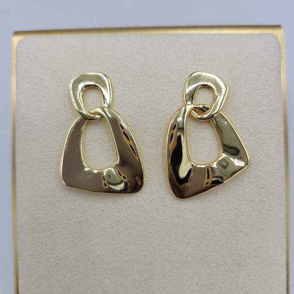 14kt Gold Plated Drop Earrings • Brand New • Pale Shiny Gold - Picture 1 of 5